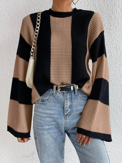 ROUND NECK STRIPED KNITTED SWEATER