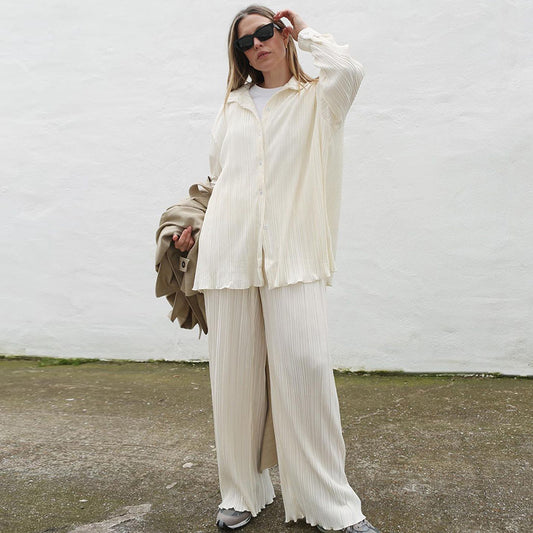 PLEATED LONG-SLEEVED SHIRT AND TROUSERS SET